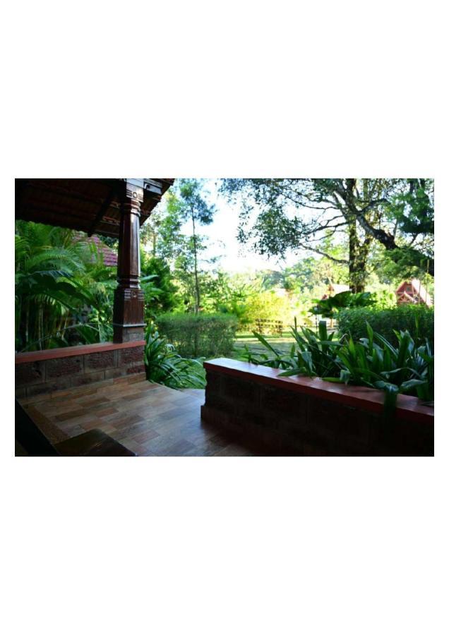 The Horse & Chariot Hotel Madikeri Exterior photo