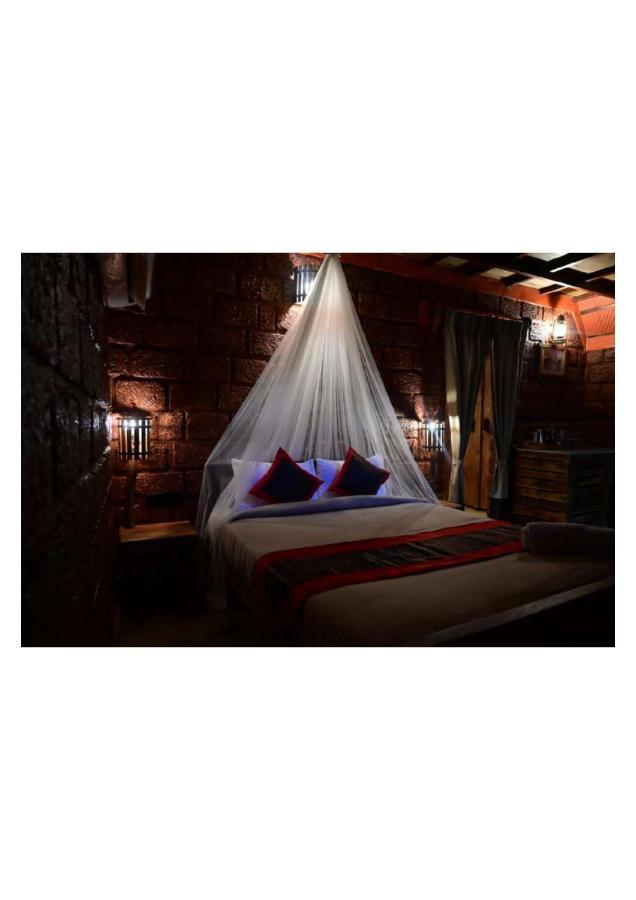 The Horse & Chariot Hotel Madikeri Exterior photo
